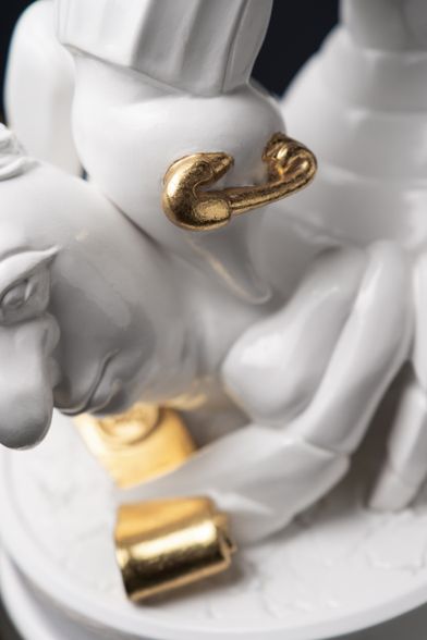 Statuette “Mysterious Scorpio with Gold”