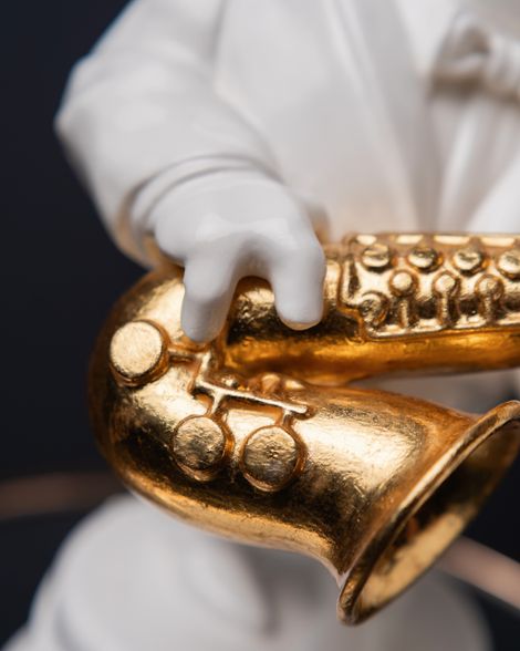 Statuette “Capricorn in the Rhythm of Jazz with Gold”