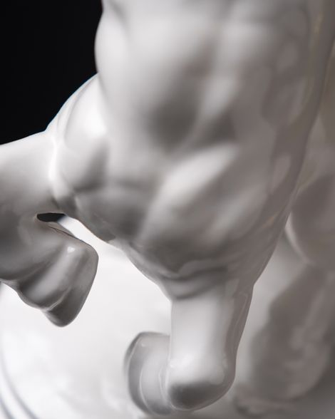 Statuette “Untamed Sagittarius with Gold”