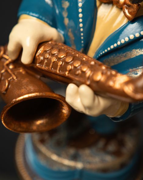 Statuette “Capricorn in the Rhythm of Jazz” — Blue Masquerade