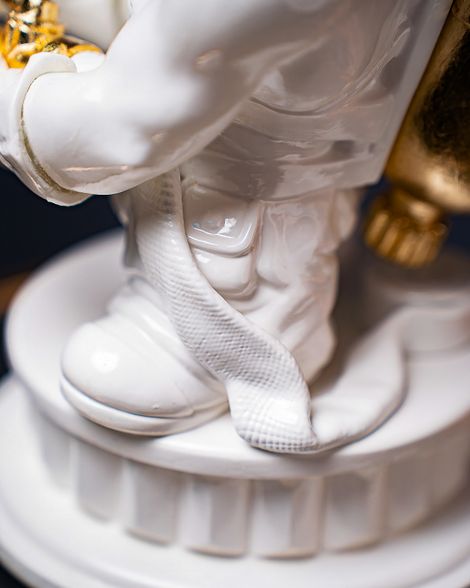 Statuette The Firefighting Aquarius with Gold