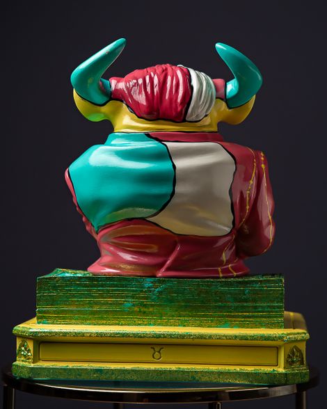 Statuette Taurus – The Fool’s Theatre Zodiac