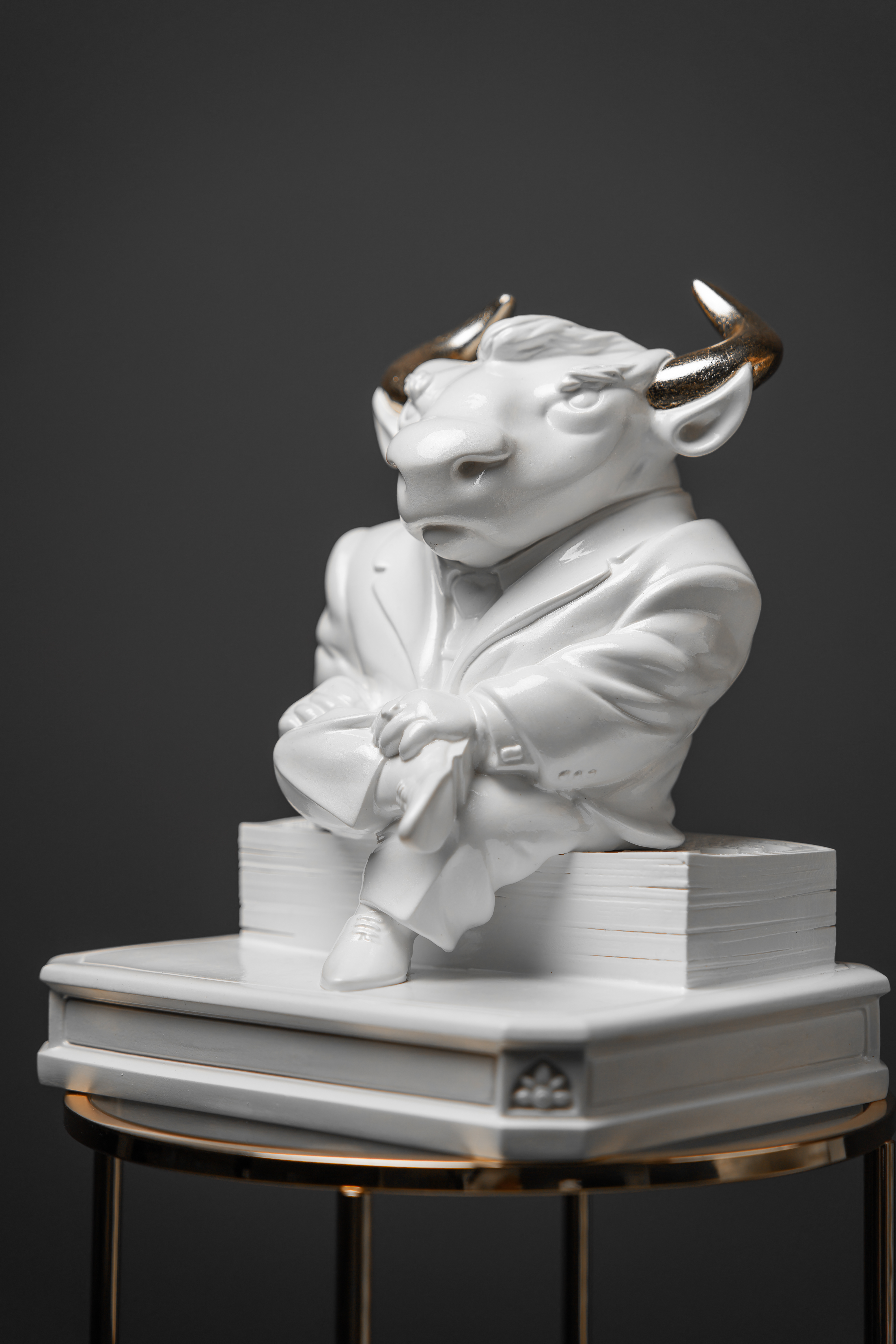 Statuette “The Important Taurus with Gold”