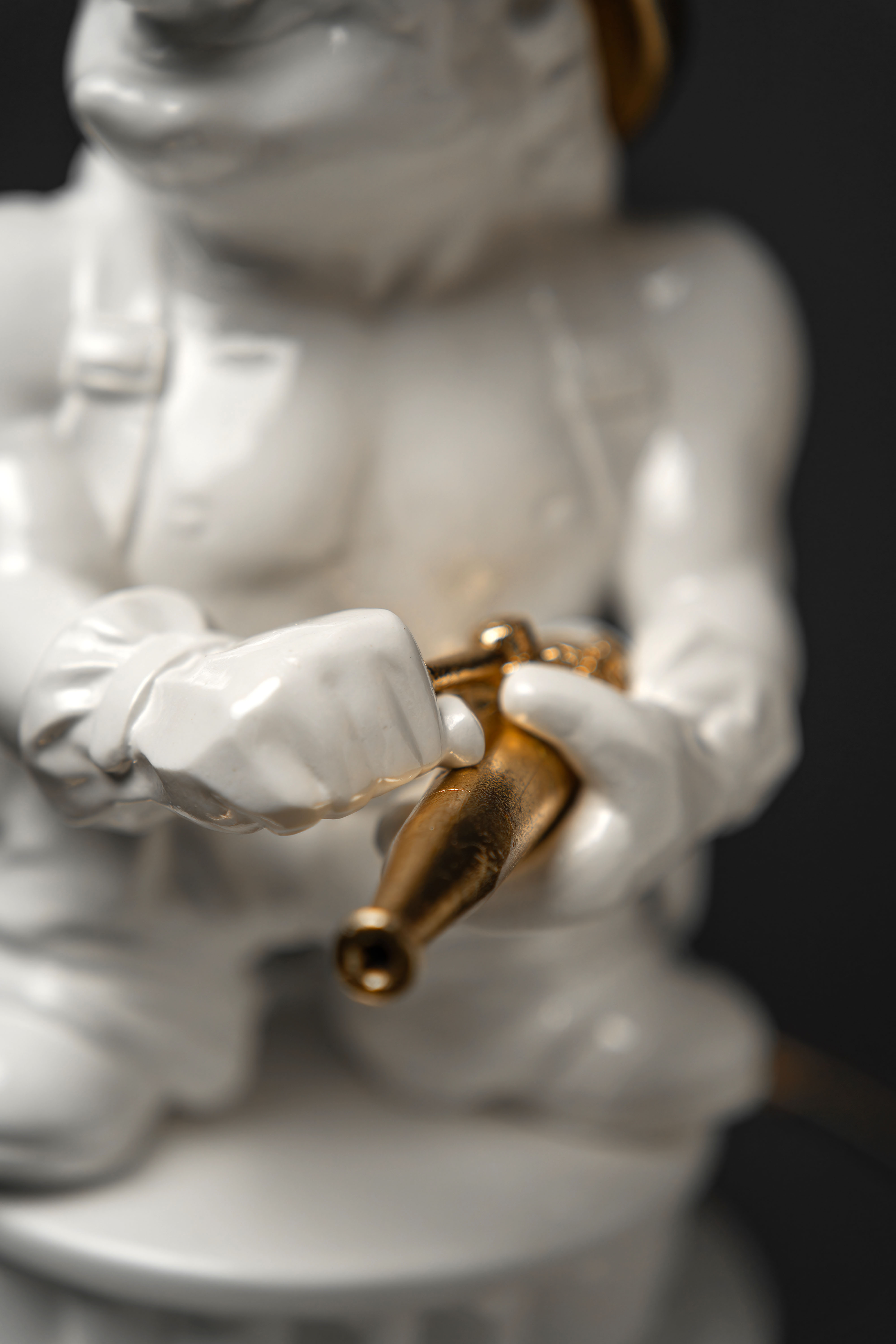 Statuette The Firefighting Aquarius with Gold