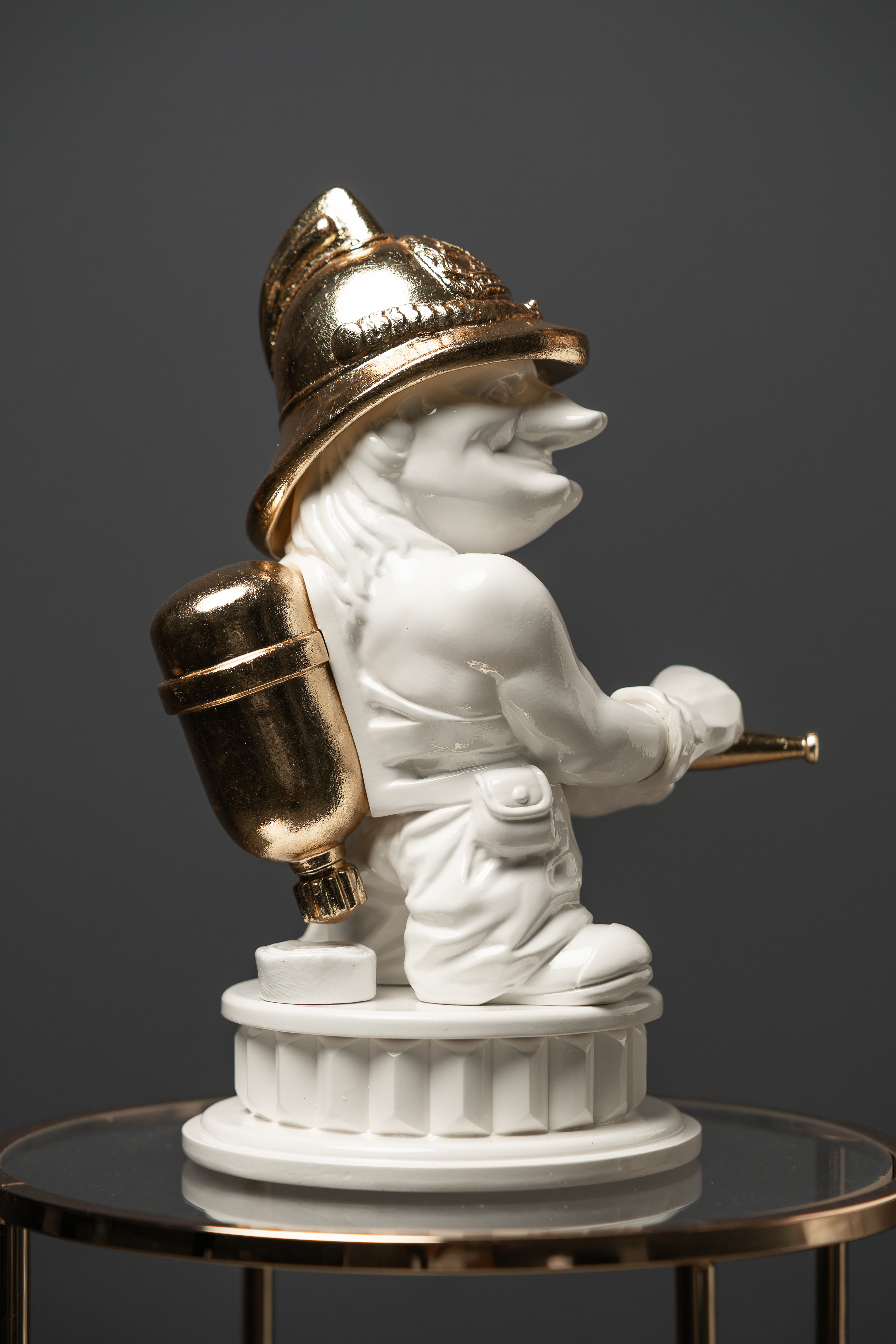 Statuette The Firefighting Aquarius with Gold