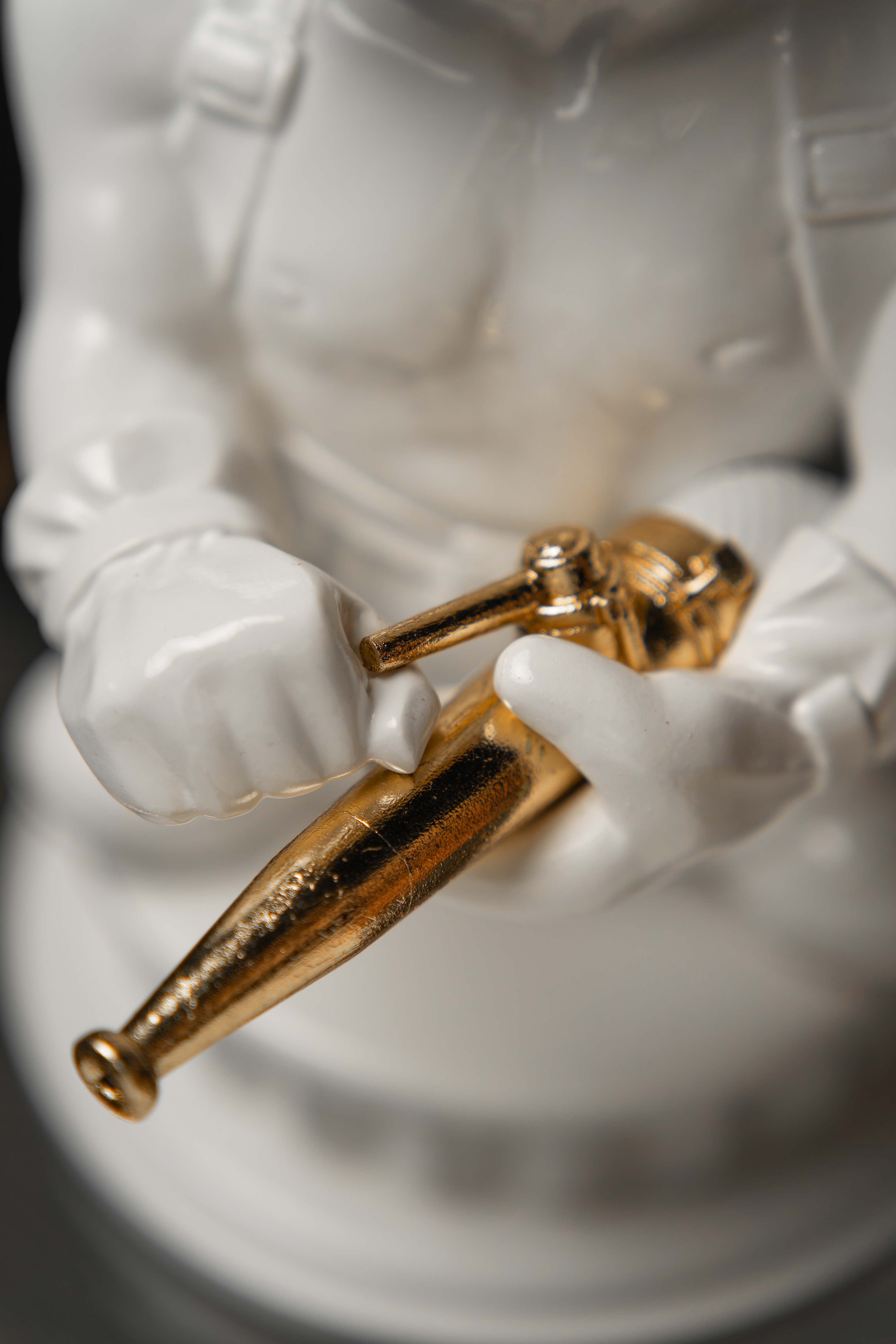 Statuette The Firefighting Aquarius with Gold