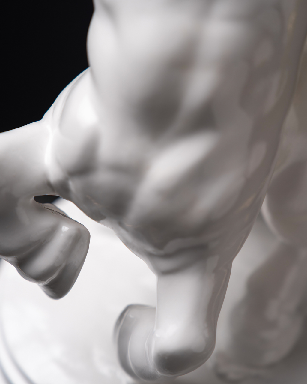 Statuette “Untamed Sagittarius with Gold”