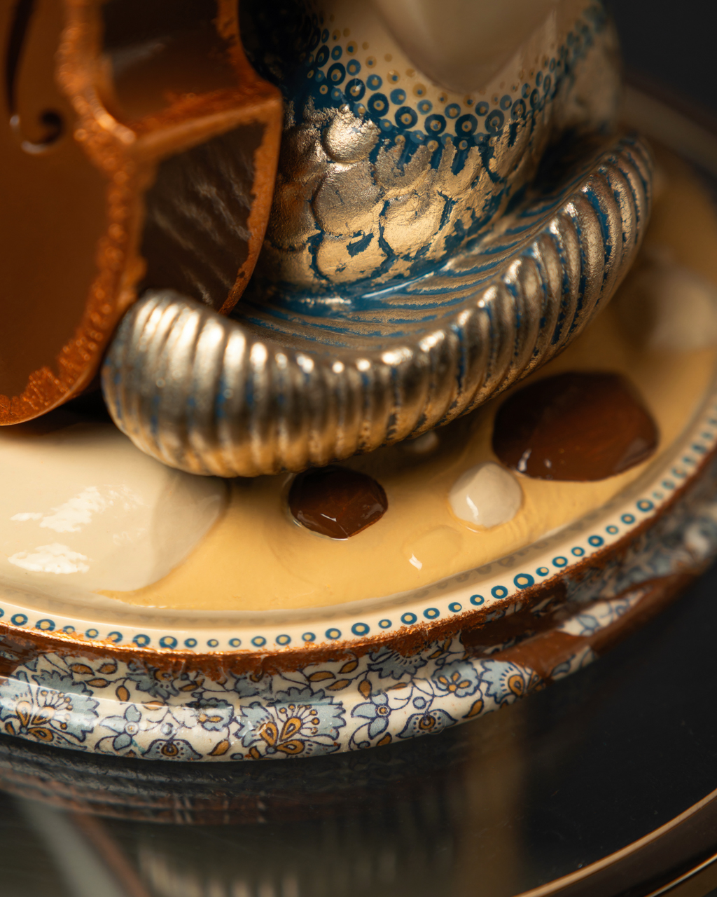 Statuette “Musical Virgo" Blue Masquerade