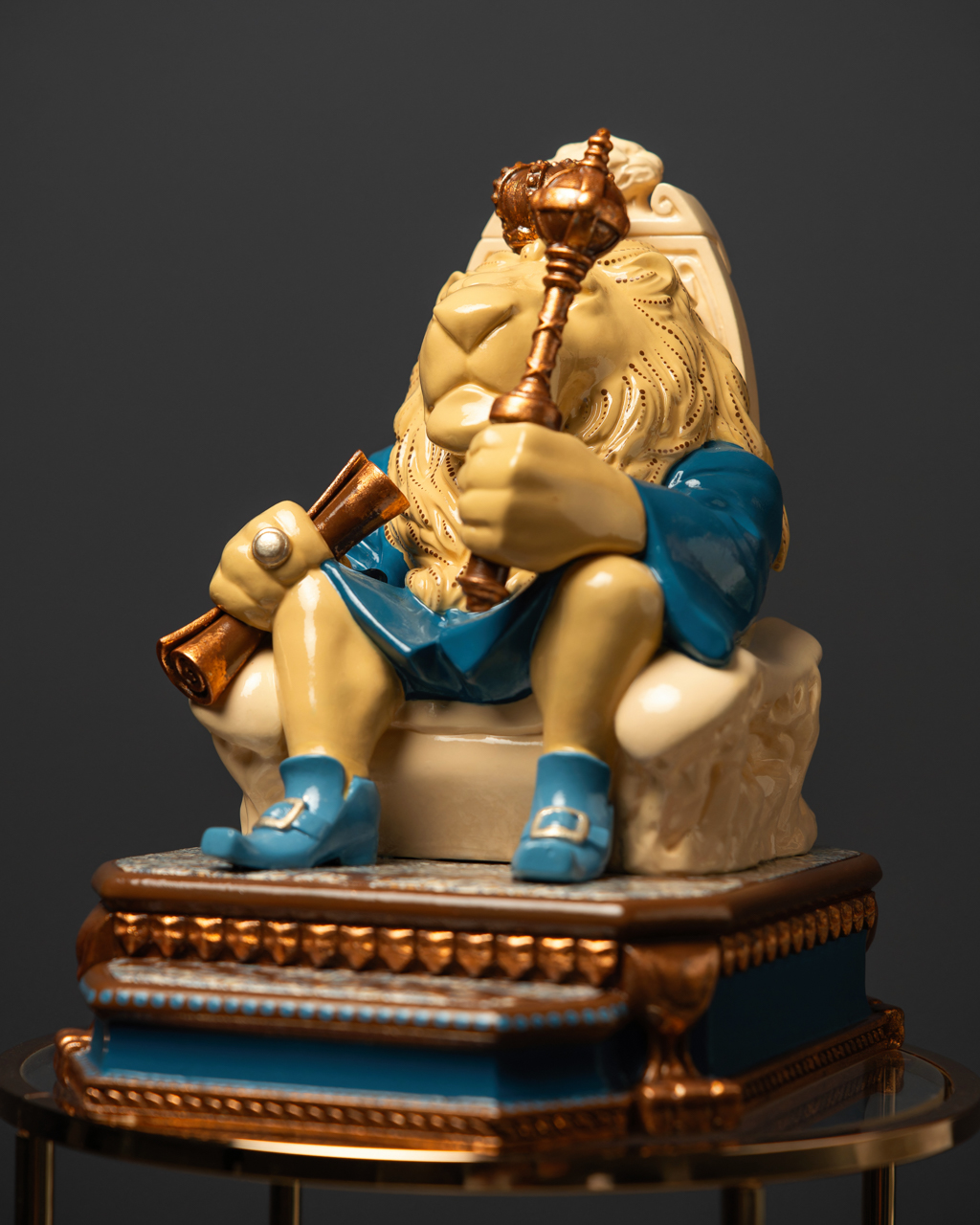 Statuette Leo – Blue Masquerade