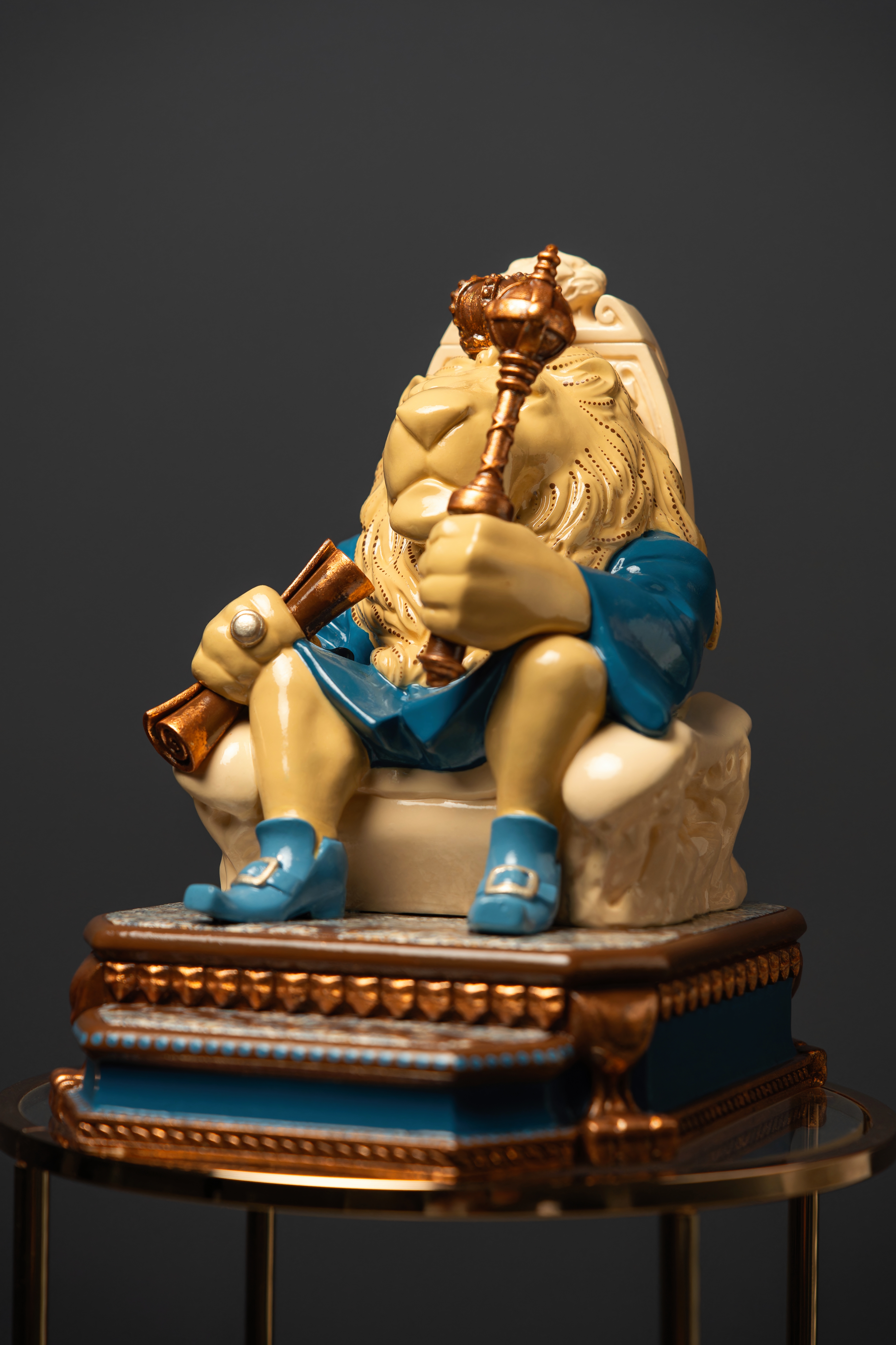 Statuette Leo – Blue Masquerade