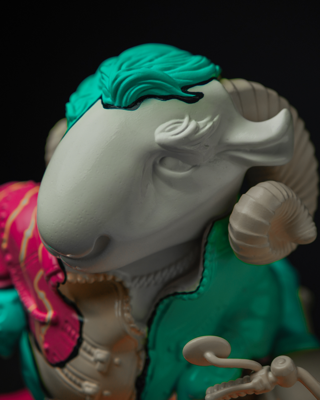 Statuette Aries – Constellation Etudes