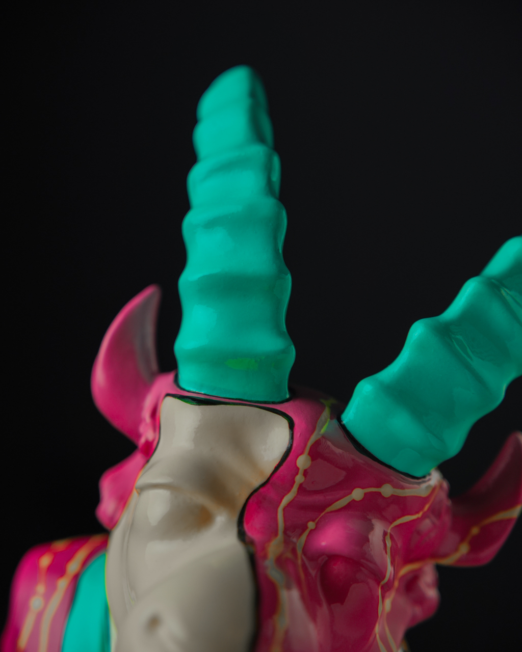 Statuette Capricorn – Constellation Etudes